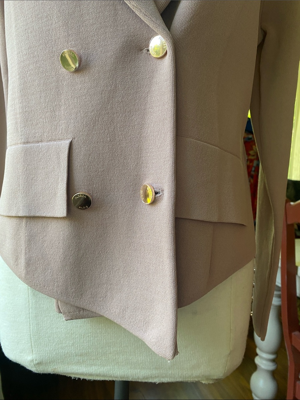 Aleeza Paris Haylee Blazer, double breasted, size Large, dusty pink - Picture 9 of 14